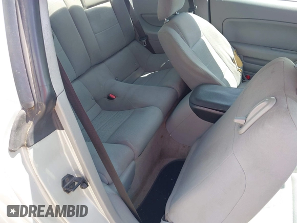 2007 Ford Mustang Deluxe with VIN 1ZVFT80N475296355, listed as a IAAI auction lot 42748184 with 198,104 mi miles and . Bid and sale history available at DreamBid. Image 8.