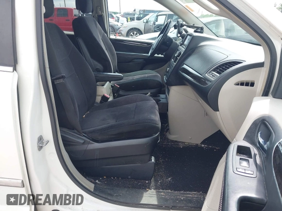2011 Chrysler Town & Country Touring with VIN 2A4RR5DG9BR775238, listed as a IAAI auction lot 42162442 with 180,408 mi miles and . Bid and sale history available at DreamBid. Image 5.