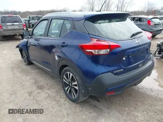 2018 Nissan Kicks SV с VIN 3N1CP5CU1JL524897, выставлен на аукционе IAAI как лот 41996916 с пробегом 101 484 миль миль и . История ставок и продаж доступна на DreamBid. Изображение 3.