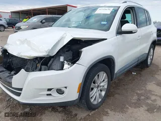 2009 Volkswagen Tiguan S with VIN WVGAV75NX9W528508, listed as a IAAI auction lot 41318636 with 175,651 mi miles. Bid and sale history available at carsss.com. Image 17.