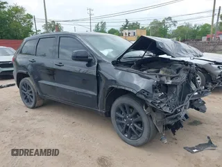 2018 Jeep Grand Cherokee Upland with VIN 1C4RJFAG8JC466195, listed as a IAAI auction lot 42413128 with 105,488 mi miles and . Bid and sale history available at DreamBid. Image 1.