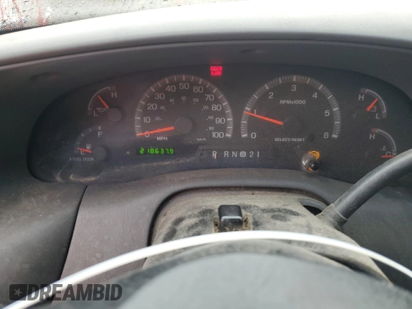 1999 Ford F-150 XL с VIN 1FTRX18L5XNB35835, выставлен на аукционе Copart как лот 52898645 с пробегом 218 637 миль миль и Списание • Salvage title. История ставок и продаж доступна на DreamBid. Изображение 9.