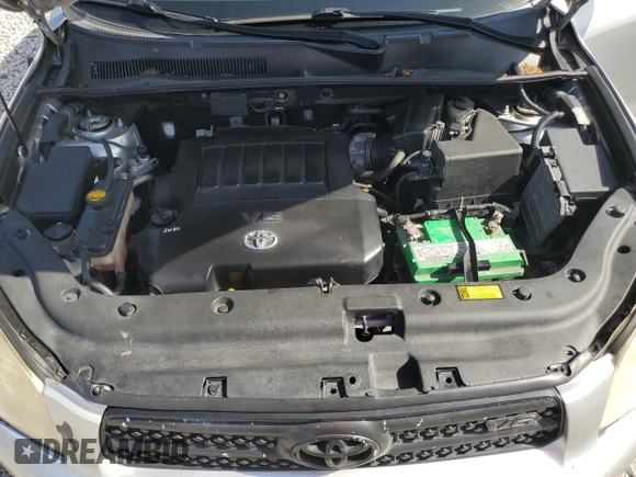 2008 Toyota RAV4 Limited with VIN JTMZK31V985017035, listed as a Copart auction lot 58745495 with 181,873 mi miles and Salvage title. Bid and sale history available at DreamBid. Image 11.
