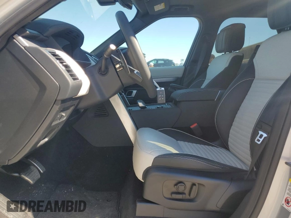 2024 Land Rover Discovery with VIN SALRL2EXXR2491493, listed as a Copart auction lot 73174074 with 850 mi miles and Salvage Title. Bid and sale history available at DreamBid. Image 7.