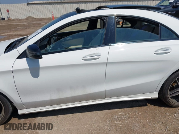 2019 Mercedes-Benz CLA 250 z VIN WDDSJ4EB1KN726095, wystawiony jako IAAI lot #42302491 z przebiegiem 78 338 mil mil oraz . Historia ofert i sprzedaży dostępna na DreamBid. Obrazek 15.