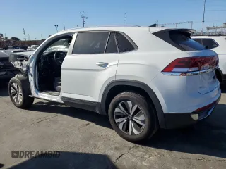 2024 Volkswagen Atlas SE z VIN 1V2DE2CA7RC214819, wystawiony jako Copart lot #88561555 z przebiegiem 21 226 mil mil oraz Szkoda całkowita • Salvage title. Historia ofert i sprzedaży dostępna na DreamBid. Obrazek 2.