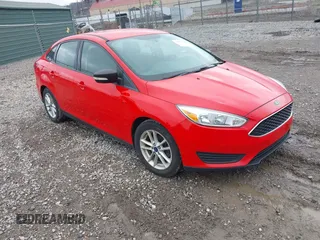 2017 Ford Focus SE with VIN 1FADP3F24HL266516, listed as a IAAI auction lot 41933276 with 166,850 mi miles. Bid and sale history available at carsss.com. Image 1.