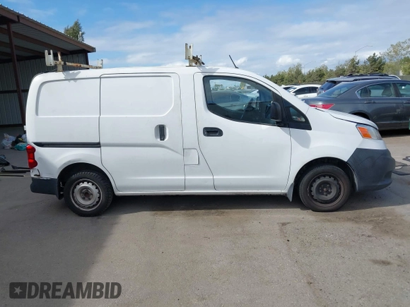 2017 Nissan NV200 S z VIN 3N6CM0KN8HK708136, wystawiony jako IAAI lot #42044129 z przebiegiem 159 517 mil mil oraz . Historia ofert i sprzedaży dostępna na DreamBid. Obrazek 13.