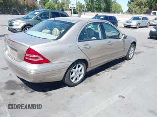 2002 Mercedes-Benz C 230/260/280/320 with VIN WDBRF61J62E006535, listed as a IAAI auction lot 42662086 with 166,139 mi miles and . Bid and sale history available at DreamBid. Image 6.