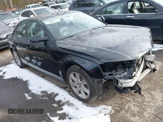 2011 Audi A4 Premium z VIN WAUAFAFL8BN013205, wystawiony jako IAAI lot #41380391 z przebiegiem 131 846 mil mil oraz . Historia ofert i sprzedaży dostępna na DreamBid. Obrazek 1.