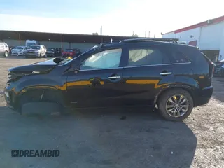 2012 Kia Sorento SX with VIN 5XYKWDA26CG282979, listed as a IAAI auction lot 41018886 with 224,753 mi miles. Bid and sale history available at carsss.com. Image 13.
