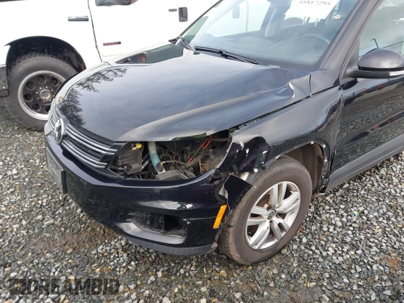 2016 Volkswagen Tiguan SE with VIN WVGBV7AX5GW511804, listed as a IAAI auction lot 41817295 with 75,831 mi miles and . Bid and sale history available at DreamBid. Image 6.