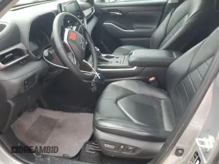 2021 Toyota Highlander XLE z VIN 5TDGZRBH4MS081292, wystawiony jako Copart lot #53674315 z przebiegiem 85 895 mil mil oraz Szkoda całkowita • Salvage title. Historia ofert i sprzedaży dostępna na DreamBid. Obrazek 7.