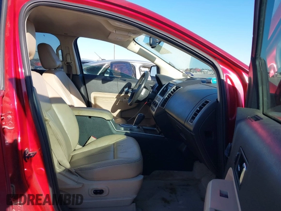 2008 Ford Edge SEL z VIN 2FMDK38C88BB32232, wystawiony jako IAAI lot #41210118 z przebiegiem 114 749 mil mil oraz . Historia ofert i sprzedaży dostępna na DreamBid. Obrazek 5.