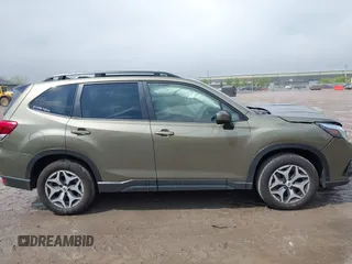 2024 Subaru Forester Premium z VIN JF2SKADC2RH503185, wystawiony jako IAAI lot #42178360 z przebiegiem 23 250 mil mil oraz . Historia ofert i sprzedaży dostępna na DreamBid. Obrazek 13.