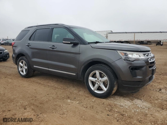 2019 Ford Explorer XLT with VIN 1FM5K7DH9KGA60146, listed as a Copart auction lot 87445104 with 64,549 mi miles and Salvage Title. Bid and sale history available at carsss.com. Image 4.