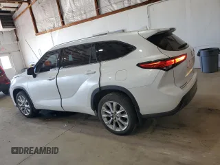 2022 Toyota Highlander Limited z VIN 5TDDZRBH9NS215783, wystawiony jako Copart lot #53630715 z przebiegiem 38 459 mil mil oraz Szkoda całkowita • Salvage title. Historia ofert i sprzedaży dostępna na DreamBid. Obrazek 2.