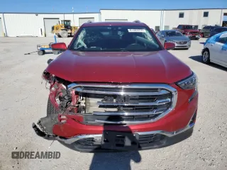 2020 GMC Terrain SLT with VIN 3GKALVEVXLL265467, listed as a Copart auction lot 81483374 with 70,039 mi miles and Salvage Title. Bid and sale history available at carsss.com. Image 5.