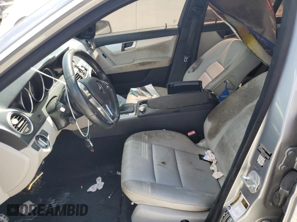 2014 Mercedes-Benz C 250 Sport with VIN WDDGF4HB5EA959413, listed as a Copart auction lot 54535425 with 128,926 mi miles and Clean Title. Bid and sale history available at DreamBid. Image 7.