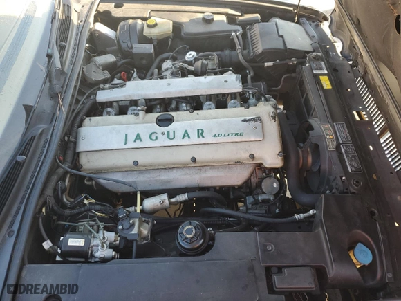 1997 Jaguar XJ with VIN SAJHX1245VC805665, listed as a Copart auction lot 45024125 with 0 mi miles and Salvage Title. Bid and sale history available at carsss.com. Image 11.