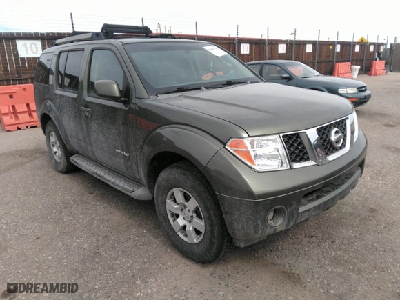 2005 Nissan Pathfinder LE with VIN 5N1AR18W75C722785, listed as a IAAI auction lot 41845788 with 221,771 mi miles. Bid and sale history available at carsss.com. Image 1.