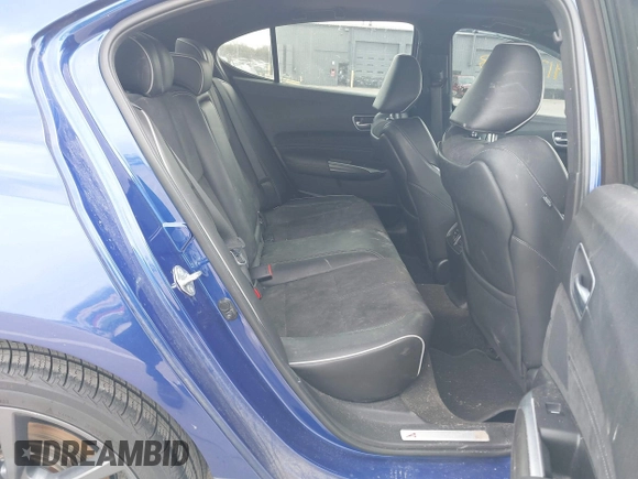 2018 Acura TLX w/A-SPEC Pkg with VIN 19UUB3F60JA003003, listed as a IAAI auction lot 41701363 with 142,073 mi miles. Bid and sale history available at carsss.com. Image 8.