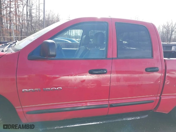 2005 Dodge Ram 1500 SLT with VIN 1D7HA18N85J581728, listed as a IAAI auction lot 41743367 with 158,111 mi miles. Bid and sale history available at carsss.com. Image 14.