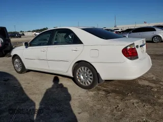 2006 Toyota Camry STD z VIN 4T1BE32K56U739243, wystawiony jako Copart lot #79918463 z przebiegiem 123 321 mil mil oraz Szkoda całkowita • Salvage title. Historia ofert i sprzedaży dostępna na DreamBid. Obrazek 2.