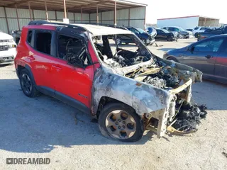 2017 Jeep Renegade Sport with VIN ZACCJAAB6HPF69344, listed as a IAAI auction lot 40994539 with 1 mi miles. Bid and sale history available at carsss.com. Image 1.