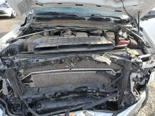 2020 Ram 3500 Laramie z VIN 3C63R3MLXLG293695, wystawiony jako Copart lot #45008095 z przebiegiem 102 028 mil mil oraz Szkoda całkowita • Salvage title. Historia ofert i sprzedaży dostępna na DreamBid. Obrazek 12.
