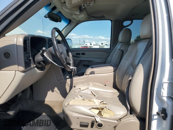 2003 Chevrolet Suburban Z71 with VIN 3GNFK16Z93G217263, listed as a Copart auction lot 71387644 with 260,738 mi miles and Salvage Title. Bid and sale history available at carsss.com. Image 7.