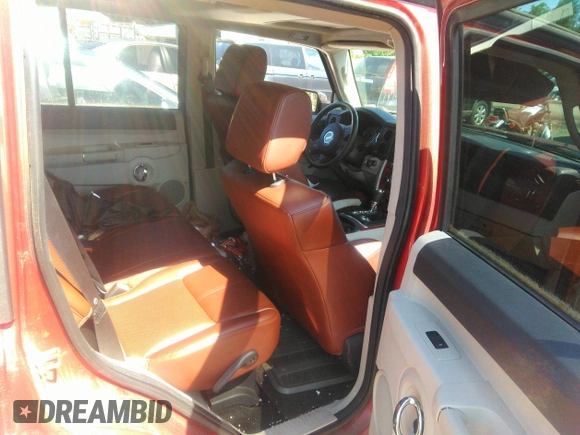 2006 Jeep Commander Limited z VIN 1J8HG58206C245740, wystawiony jako IAAI lot #42565145 z przebiegiem 90 414 mil mil oraz . Historia ofert i sprzedaży dostępna na DreamBid. Obrazek 8.