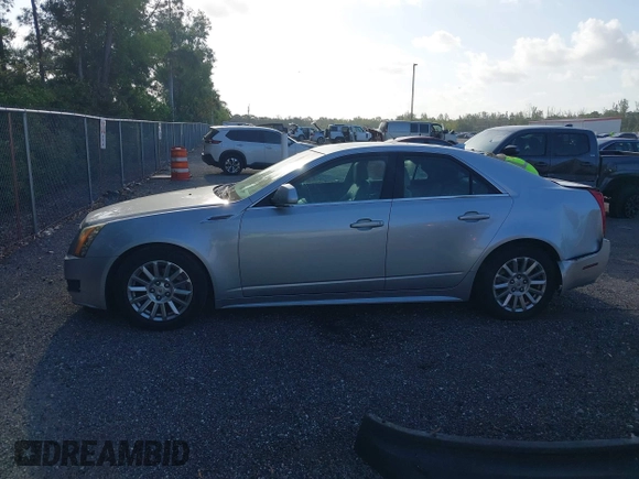 2010 Cadillac CTS Luxury with VIN 1G6DE5EG9A0144317, listed as a IAAI auction lot 42093890 with 70,099 mi miles. Bid and sale history available at carsss.com. Image 14.