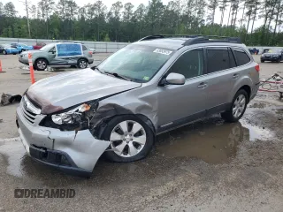 2010 Subaru Outback Limited Power Moon z VIN 4S4BRBKC5A3349197, wystawiony jako Copart lot #53693975 z przebiegiem 210 638 mil mil oraz Szkoda całkowita • Salvage title. Historia ofert i sprzedaży dostępna na DreamBid. Obrazek 1.