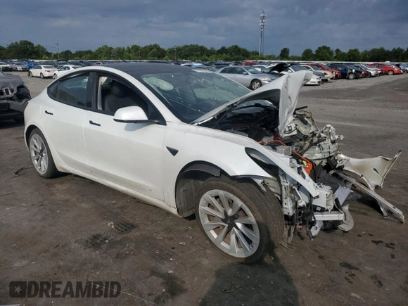 2022 Tesla Model 3 Long Range z VIN 5YJ3E1EB5NF290131, wystawiony jako Copart lot #61128624 z przebiegiem 57 274 mil mil oraz Szkoda całkowita • Salvage title. Historia ofert i sprzedaży dostępna na DreamBid. Obrazek 4.
