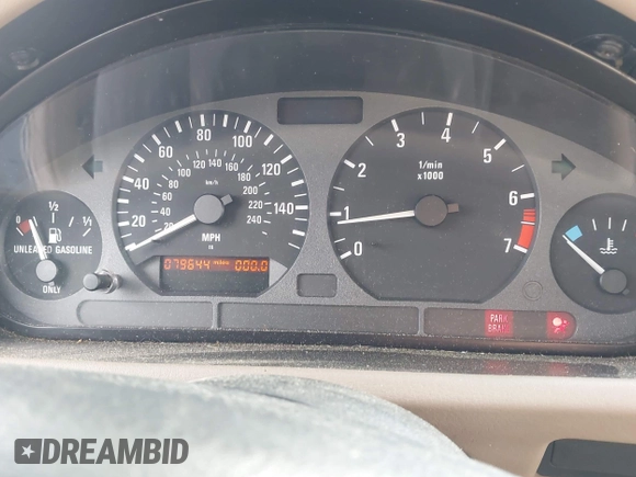 1996 BMW 3 Series Z3 1.9 with VIN 4USCH7328TLB68593, listed as a IAAI auction lot 42218372 with 79,644 mi miles and . Bid and sale history available at carsss.com. Image 7.