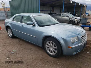 2008 Chrysler 300 Limited with VIN 2C3KA33G98H284482, listed as a Copart auction lot 71751514 with 64,984 mi miles and Salvage Title. Bid and sale history available at carsss.com. Image 4.
