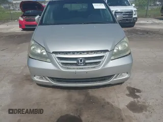2006 Honda Odyssey Touring с VIN 5FNRL38856B082831, выставлен на аукционе IAAI как лот 42451976 с пробегом 340 990 миль миль и . История ставок и продаж доступна на DreamBid. Изображение 6.