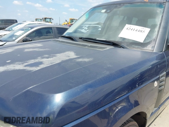 2011 Land Rover Range Rover SC with VIN SALMF1E4XBA341400, listed as a IAAI auction lot 42414485 with 150,907 mi miles and . Bid and sale history available at DreamBid. Image 6.