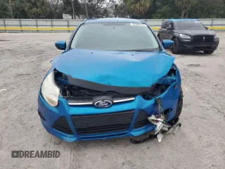 2014 Ford Focus SE with VIN 1FADP3K2XEL360126, listed as a Copart auction lot 42309495 with 134,337 mi miles and Salvage Title. Bid and sale history available at carsss.com. Image 5.