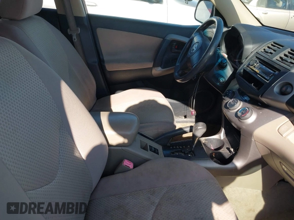 2008 Toyota RAV4 with VIN JTMZD33VX86063006, listed as a IAAI auction lot 42002819 with 237,432 mi miles. Bid and sale history available at carsss.com. Image 5.