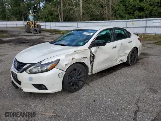 2017 Nissan Altima 2.5 SR with VIN 1N4AL3AP5HC175160, listed as a Copart auction lot 51711915 with 141,269 mi miles and Salvage Title. Bid and sale history available at carsss.com. Image 1.
