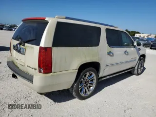 2009 Cadillac Escalade z VIN 1GYFC36249R171039, wystawiony jako Copart lot #41467275 z przebiegiem 150 248 mil mil oraz Czysty tytuł • Clean title. Historia ofert i sprzedaży dostępna na DreamBid. Obrazek 3.