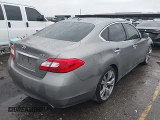 2013 Infiniti M37 with VIN JN1BY1AP7DM511497, listed as a IAAI auction lot 41294499 with 174,977 mi miles. Bid and sale history available at carsss.com. Image 4.
