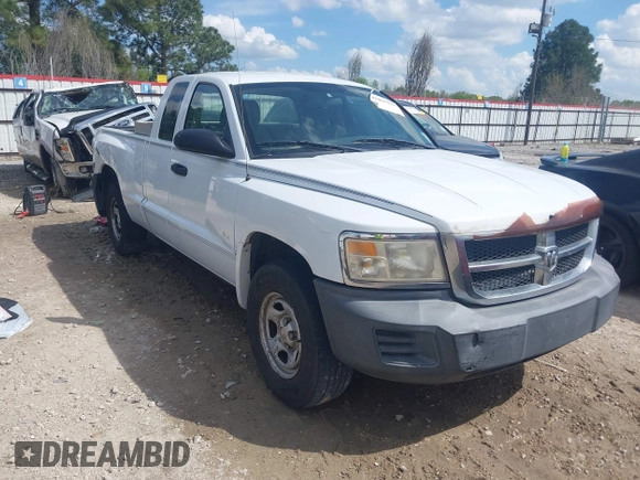 2008 Dodge Dakota ST with VIN 1D7HE22K38S522349, listed as a IAAI auction lot 41861319 with 104,309 mi miles and . Bid and sale history available at carsss.com. Image 1.