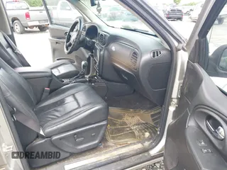 2006 Chevrolet TrailBlazer LS with VIN 1GNDS13S062218295, listed as a IAAI auction lot 42155383 with 237,179 mi miles and . Bid and sale history available at DreamBid. Image 5.