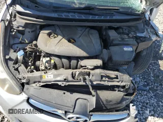 2013 Hyundai Elantra GLS с VIN KMHDH4AE2DU881886, выставлен на аукционе Copart как лот 52781275 с пробегом 64 252 миль миль и Списание • Salvage title. История ставок и продаж доступна на DreamBid. Изображение 12.