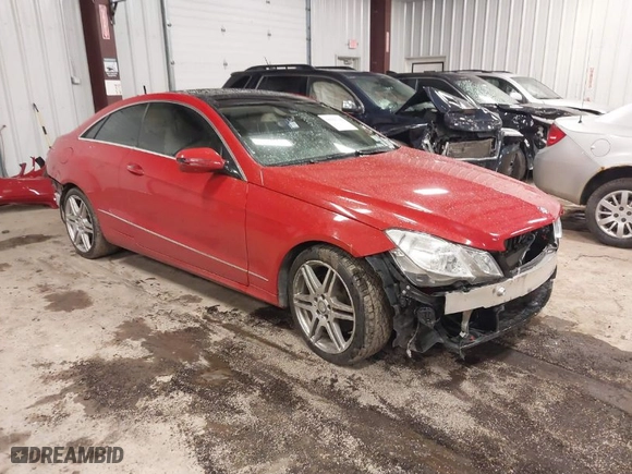2010 Mercedes-Benz E-Class E 350 with VIN WDDKJ5GB2AF013475, listed as a IAAI auction lot 41656709 with 93,126 mi miles. Bid and sale history available at carsss.com. Image 1.