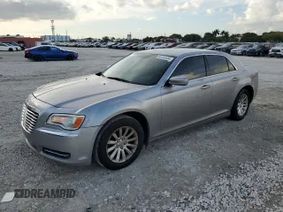 2011 Chrysler 300 with VIN 2C3CA4CG9BH523403, listed as a Copart auction lot 87312334 with 181,366 mi miles and Clean Title. Bid and sale history available at carsss.com. Image 1.