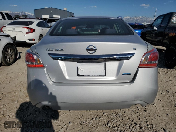2015 Nissan Altima 2.5 S with VIN 1N4AL3APXFN328472, listed as a Copart auction lot 50723115 with Not Provided miles and Salvage Title. Bid and sale history available at carsss.com. Image 6.